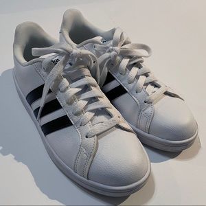 Adidas classic shoes